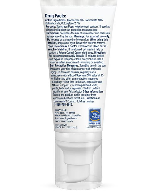 CeraVe - Ultra-Light Moisturizing Lotion